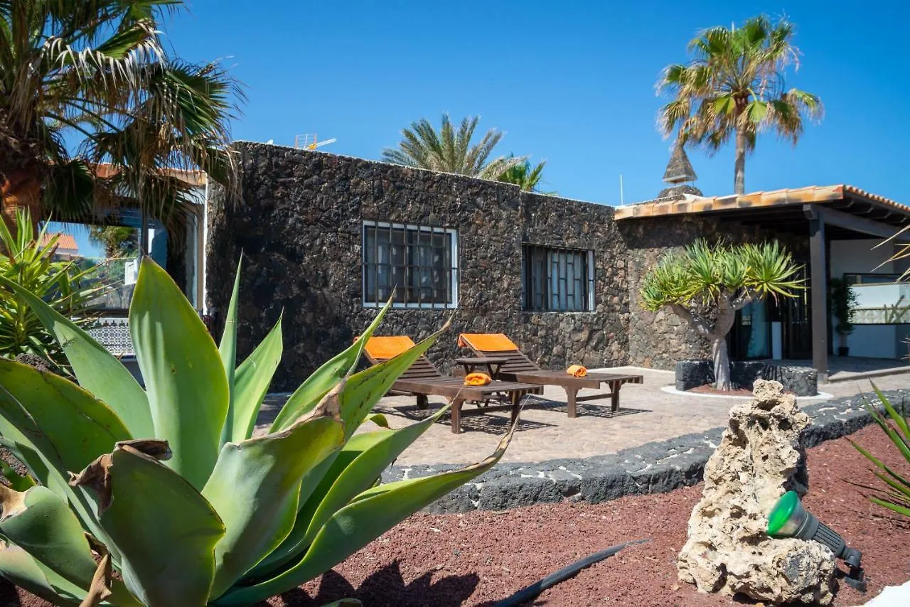 Villa La Golondrina - Beach Froont Corralejo